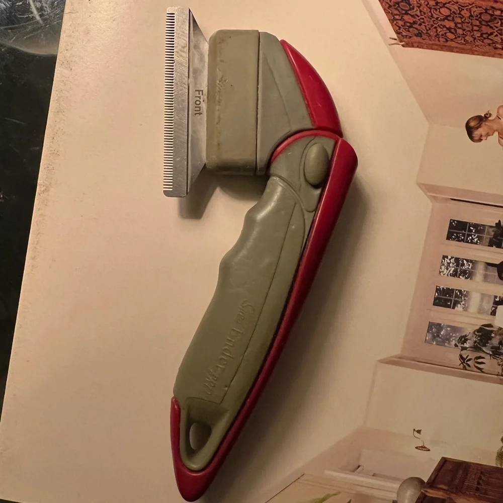 shed ender grooming tool
